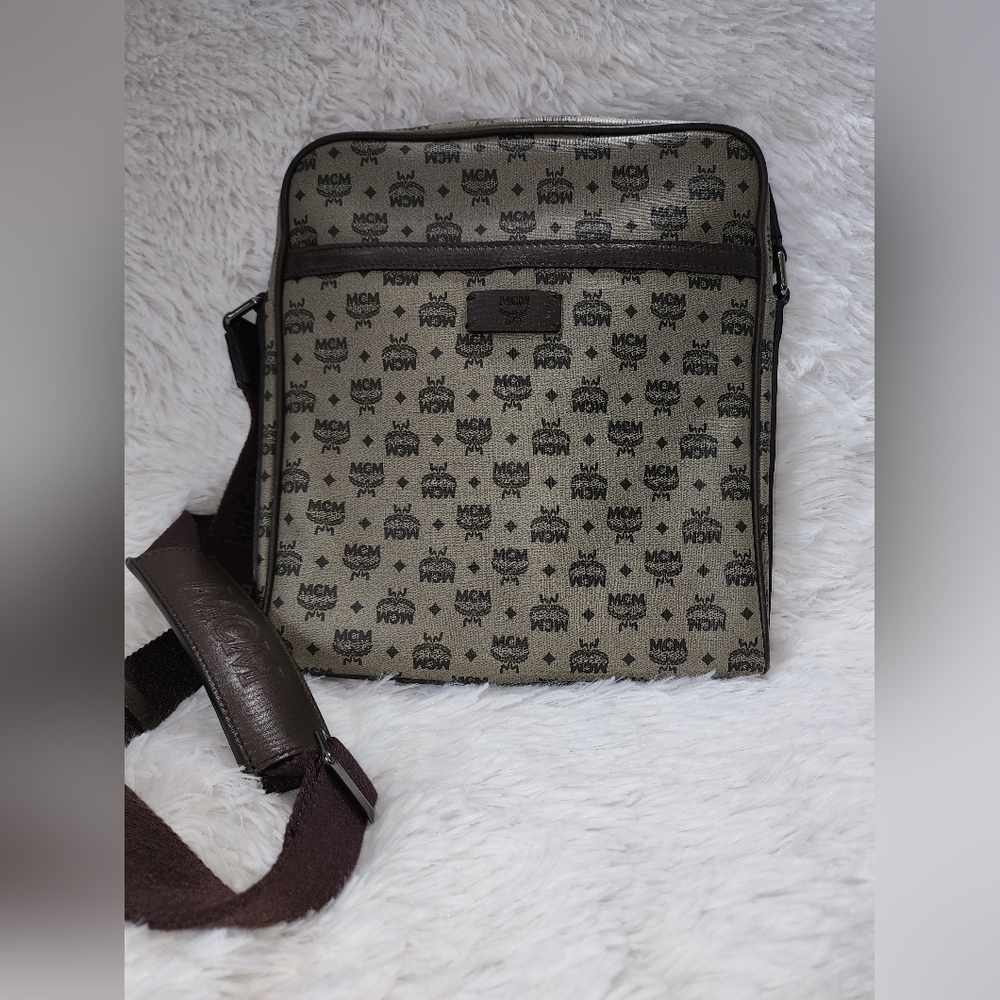 MCM VISETOS Brown Crossbody Bag